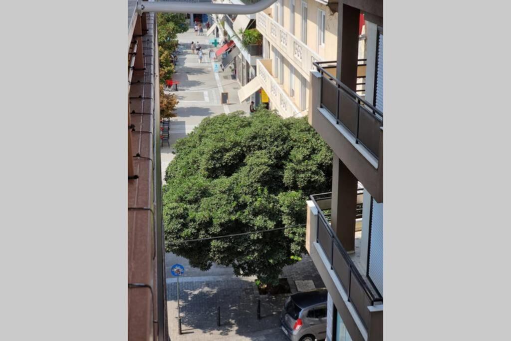 Cloud 9 Apartment Volos Center Luaran gambar